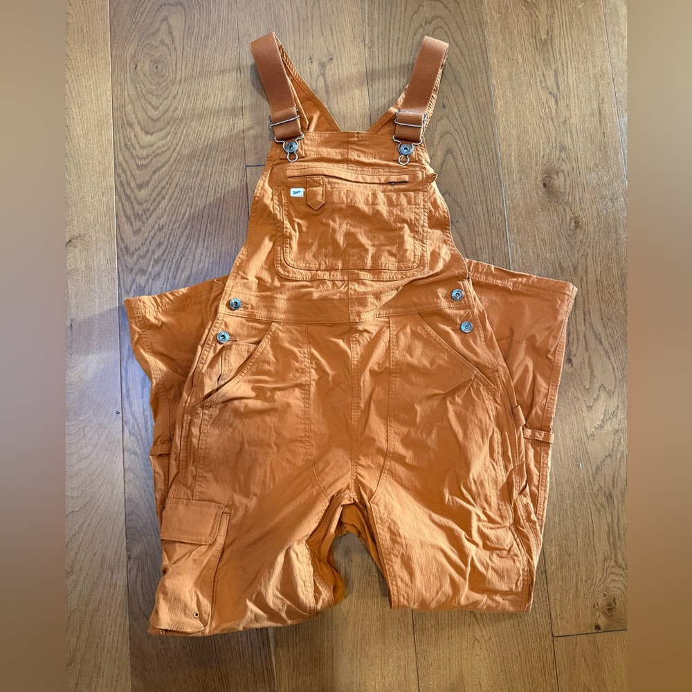 Duluth orange/tan overalls xs